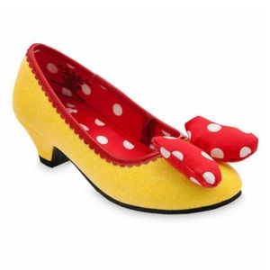 Minnie Mouse heels